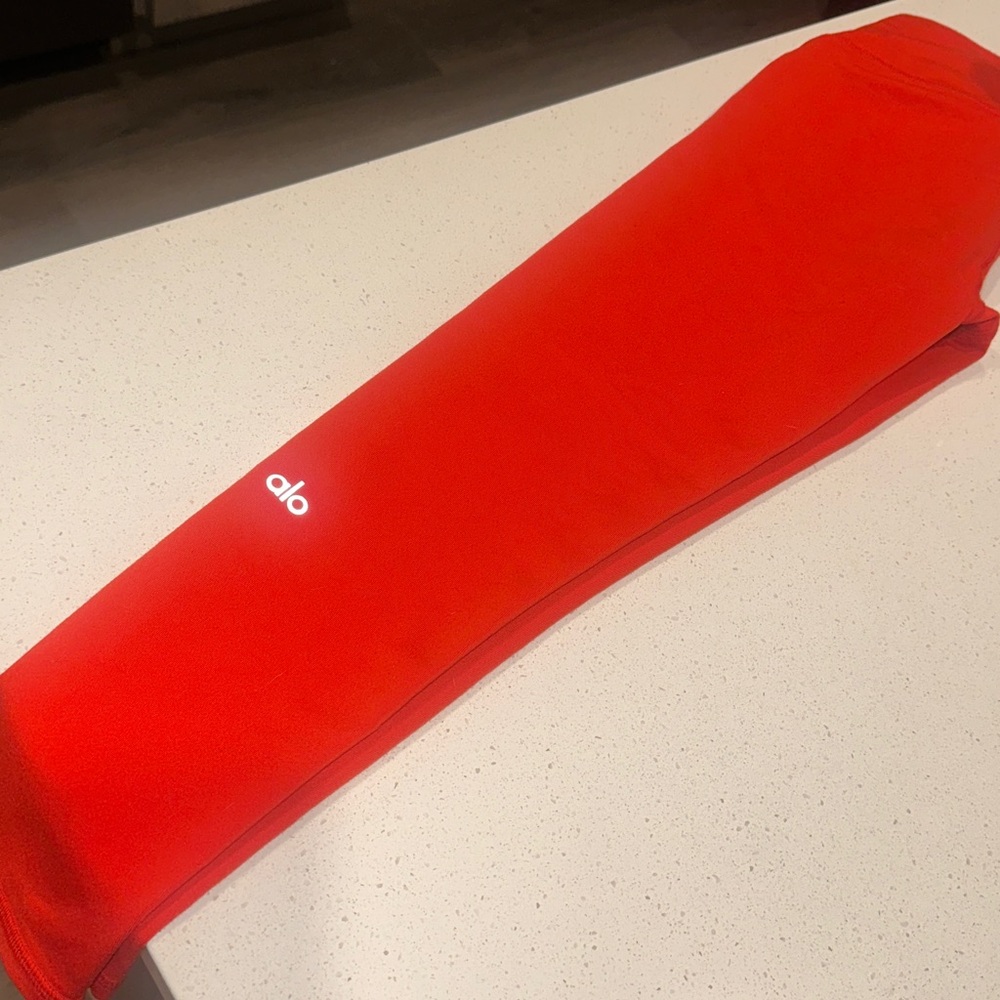 Alo BRIGHT RED/ORANGE 7/8 leggings